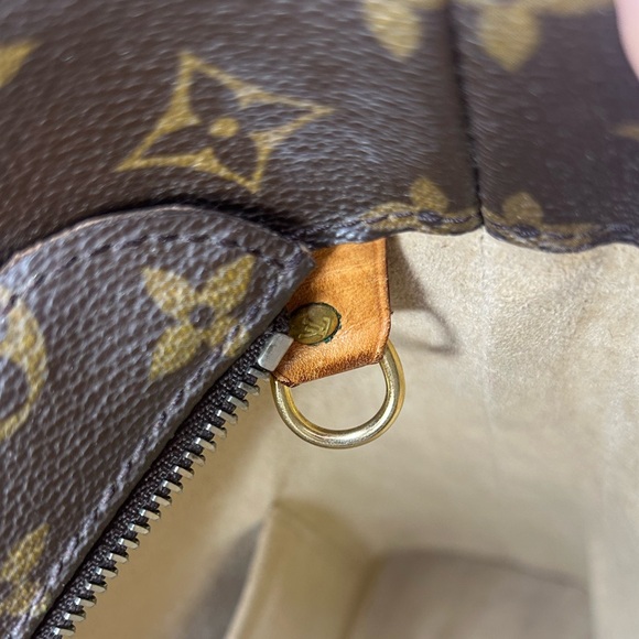 LOUIS VUITTON LUCO TOTE BAG W/ LV Shopping Bag and Dust bag - Picture 15 of 16